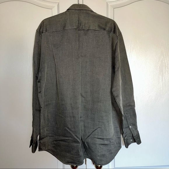 2/$25 Yard Roma Men’s Button Up Shirt - Picture 2 of 7